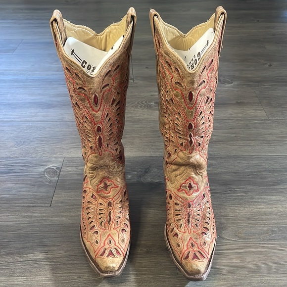 Corral - Vintage Western Boots - Tan/Red - 6 1/2M - Picture 2 of 14